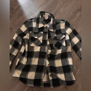 Plaid Black and White kids shaket